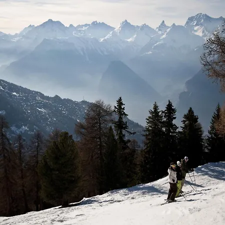 Lift With Views * Veysonnaz