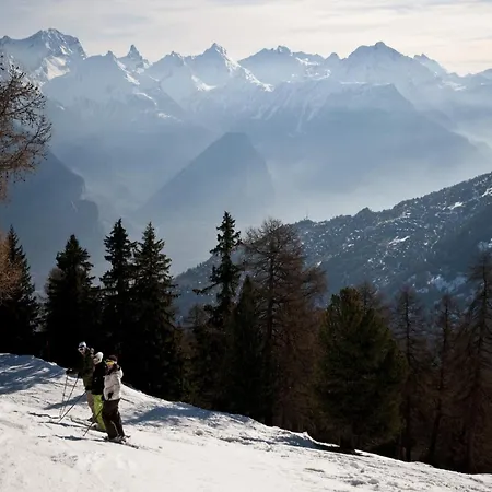 Lift With Views * Veysonnaz
